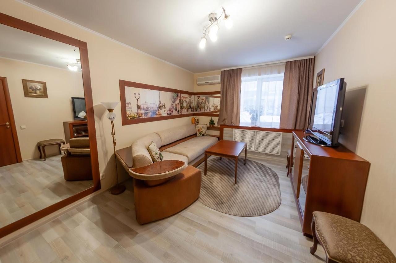 City Hotel Gomel Exterior photo