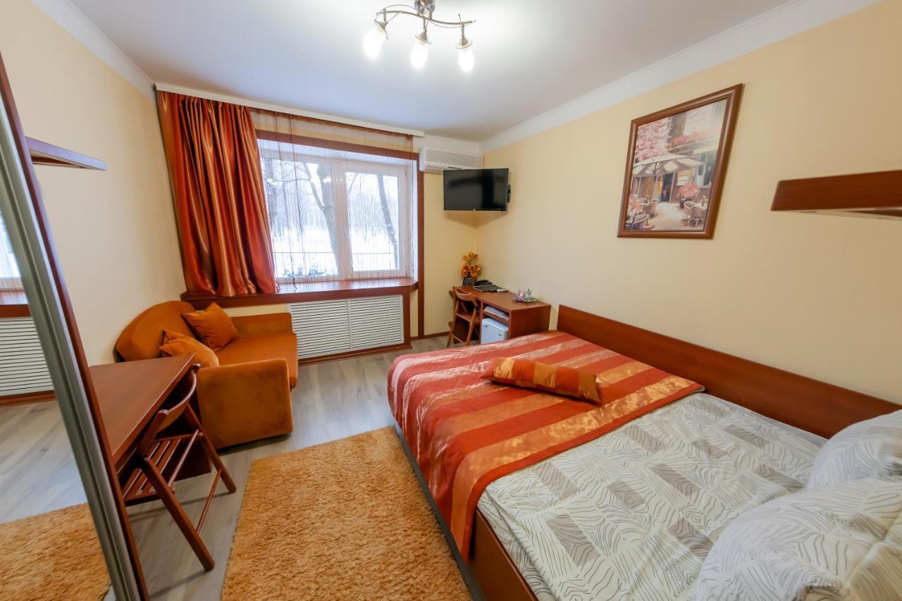 City Hotel Gomel Exterior photo